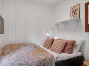 Holiday Home Göran - 30km from the sea by Interhome