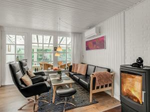 Holiday Home Gravers - 300m from the sea by Interhome