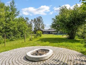 Holiday Home Matild - 400m from the sea by Interhome