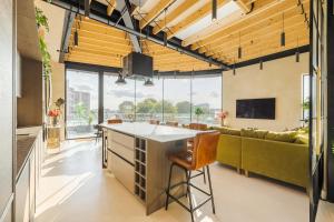 Penthouse in Fulham West Kensington 3 Bedrooms