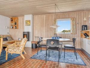 Holiday Home Aike - 1km from the sea by Interhome