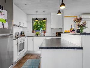 Holiday Home Meglena - 250m from the sea by Interhome