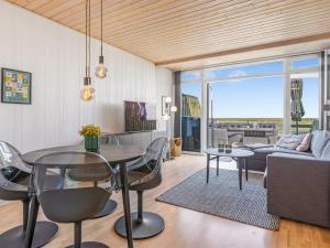 Apartment Kjera - 2-4km from the sea by Interhome