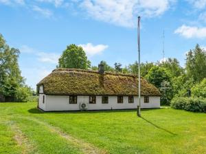 Holiday Home Aatos - 2km from the sea by Interhome