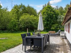 Holiday Home Aatos - 2km from the sea by Interhome