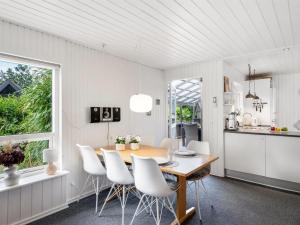 Holiday Home Nicklas - 250m from the sea by Interhome