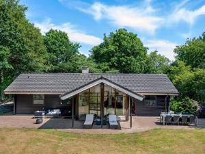 Holiday Home Lillebror - 12km from the sea by Interhome