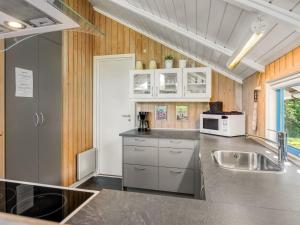 Holiday Home Kai - 400m from the sea by Interhome