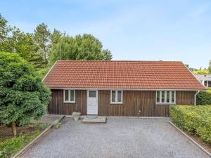 Holiday Home Elviira - 200m from the sea by Interhome