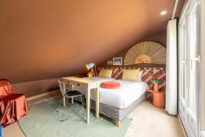 House Gallery in the Heart of the City