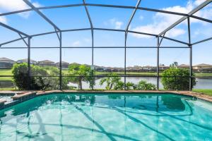 8 Bedroom Lakefront Masterpiece