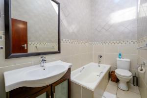 San Lameer 2807 - 2 Bedroom Classic - 4 pax - San Lameer Rental Agency