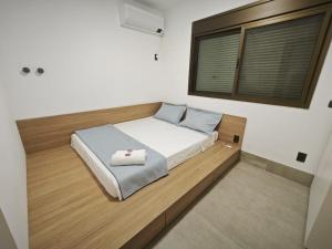 C169 Moderno apartamento a 80m da praia em Canasvieiras