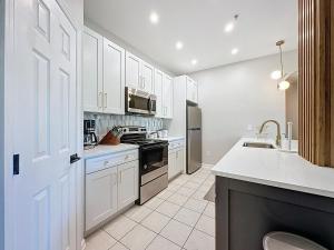 Beautiful Three bed condo, Minutes from Disney