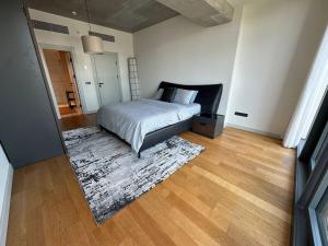 Enjoy luxury family apt