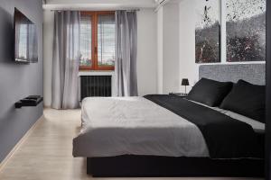 Central INN Apartment with 2 parking spots