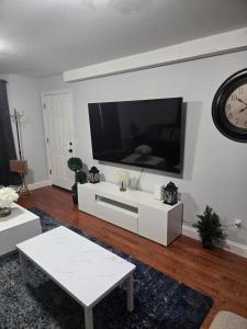 Cozy nest getaway near Boston!