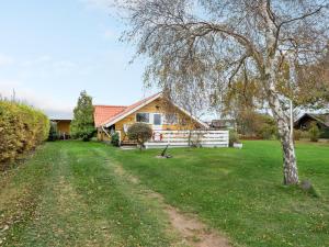 Holiday Home Hjalmine - 250m from the sea by Interhome