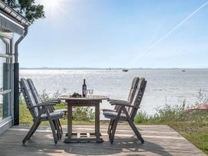 Holiday Home Selja - 15m from the sea by Interhome