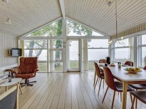 Holiday Home Selja - 15m from the sea by Interhome