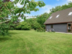 Holiday Home Jorith - 550m from the sea by Interhome