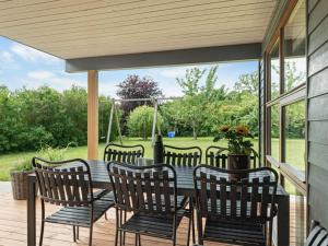 Holiday Home Jorith - 550m from the sea by Interhome