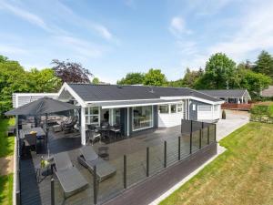 Holiday Home Aasta - 250m from the sea by Interhome