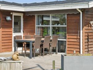 Holiday Home Bjarke - 200m from the sea by Interhome