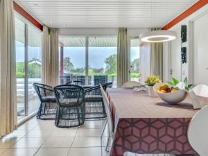 Holiday Home Emly - 1-1km from the sea by Interhome