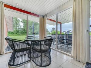 Holiday Home Emly - 1-1km from the sea by Interhome