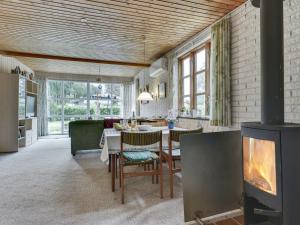 Holiday Home Heralde - 250m from the sea by Interhome