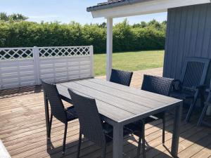 Holiday Home Picabo - 750m to the fjord by Interhome