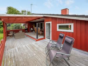 Holiday Home Anline - 900m to the inlet by Interhome