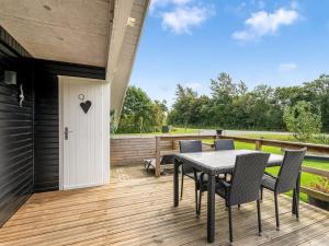 Holiday Home Fritzie - 600m to the fjord by Interhome