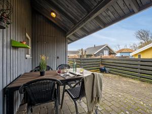 Holiday Home Remo - 990m to the fjord by Interhome