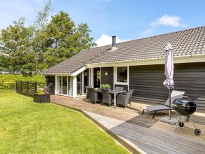 Holiday Home Gretje - 650m to the fjord by Interhome
