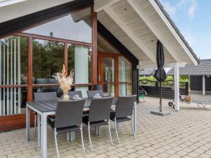 Holiday Home Chermeine - 1-2km to the inlet by Interhome