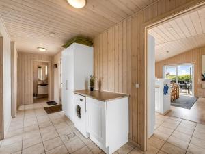 Holiday Home Saara - 700m to the inlet by Interhome