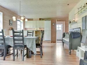 Holiday Home Fenja - 500m to the fjord by Interhome