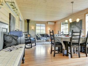 Holiday Home Fenja - 500m to the fjord by Interhome