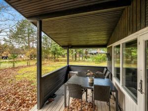 Holiday Home Toimi - 500m to the fjord by Interhome