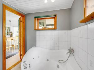 Holiday Home Embla - 500m to the fjord by Interhome