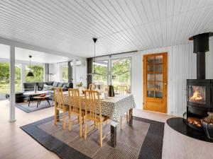 Holiday Home Embla - 500m to the fjord by Interhome