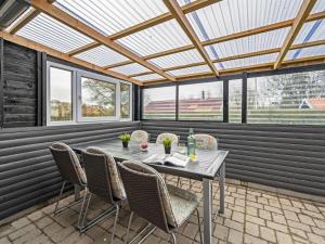 Holiday Home Hoghni - 850m to the fjord by Interhome