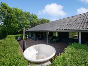 Holiday Home Knag - 800m to the fjord by Interhome