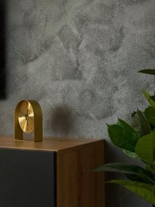 AntraLux Central Suite