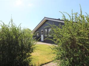 Holiday Home Jannic - 300m to the inlet by Interhome