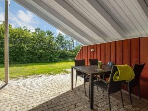 Holiday Home Danna - 850m to the fjord by Interhome