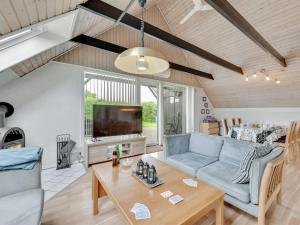 Holiday Home Earline - 900m to the fjord by Interhome