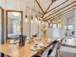 Holiday Home Martina - 560m to the fjord by Interhome